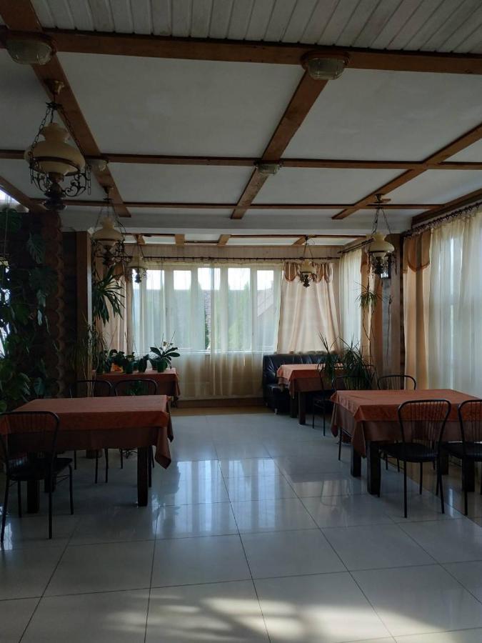 Hotel Restaurant Complex Boyarskiy Dvor Boyarka Dış mekan fotoğraf