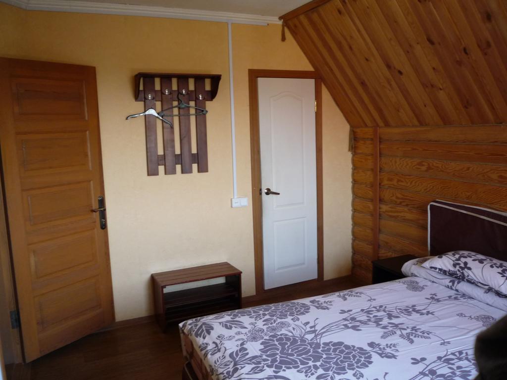 Hotel Restaurant Complex Boyarskiy Dvor Boyarka Dış mekan fotoğraf