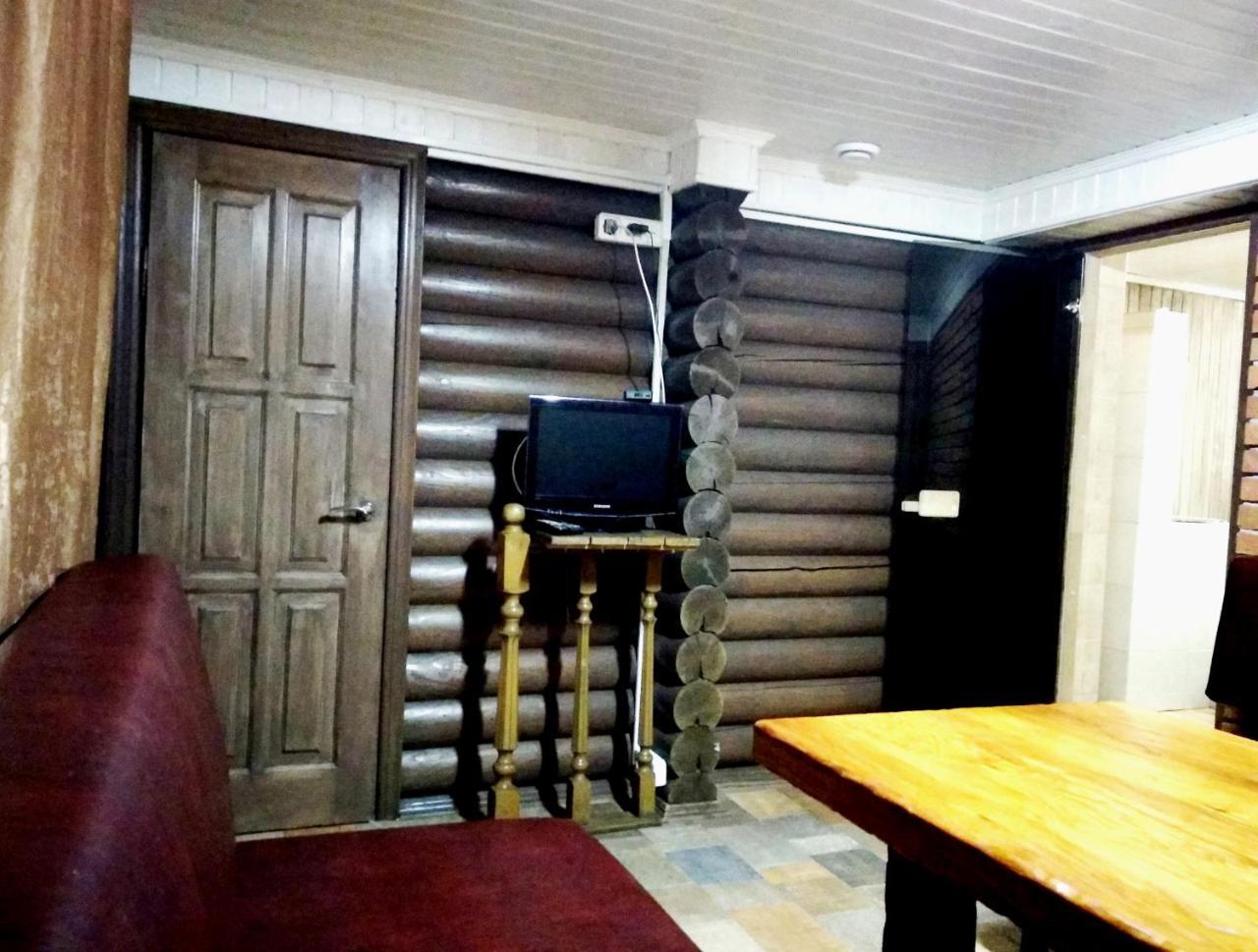 Hotel Restaurant Complex Boyarskiy Dvor Boyarka Dış mekan fotoğraf